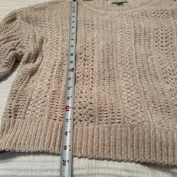 American Eagle Outfitters Sweater - Size M - Picture 8 of 8